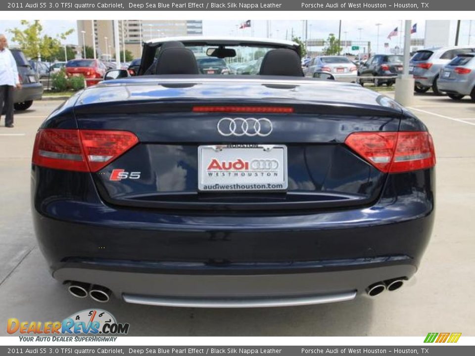 2011 Audi S5 3.0 TFSI quattro Cabriolet Deep Sea Blue Pearl Effect / Black Silk Nappa Leather Photo #5