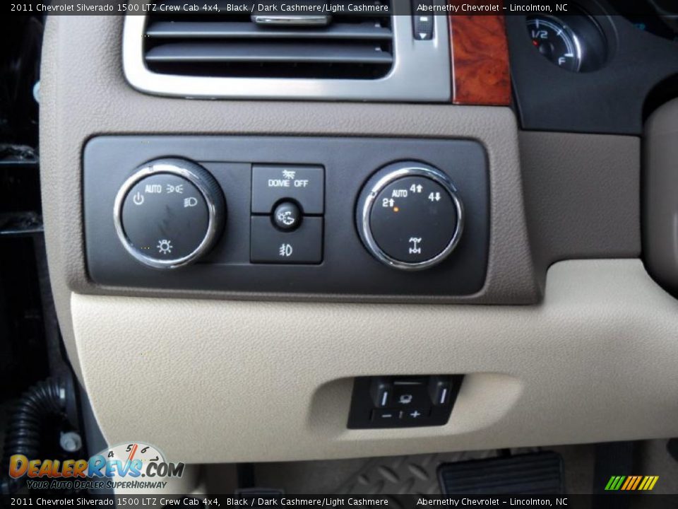 2011 Chevrolet Silverado 1500 LTZ Crew Cab 4x4 Black / Dark Cashmere/Light Cashmere Photo #11