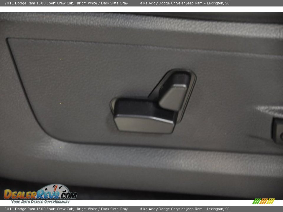 2011 Dodge Ram 1500 Sport Crew Cab Bright White / Dark Slate Gray Photo #10