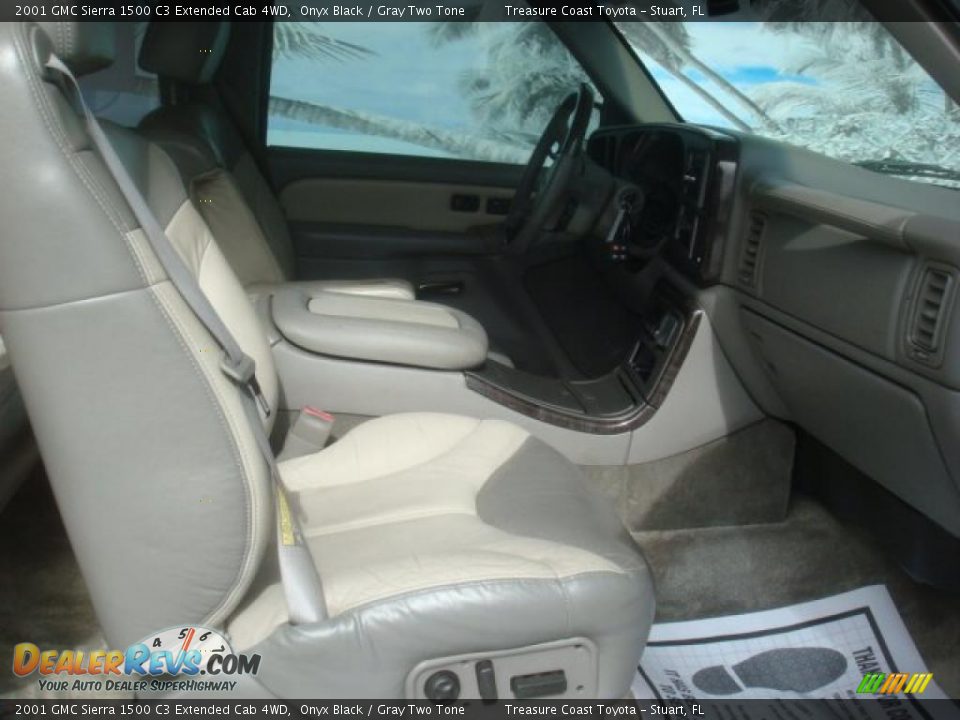 2001 GMC Sierra 1500 C3 Extended Cab 4WD Onyx Black / Gray Two Tone Photo #14