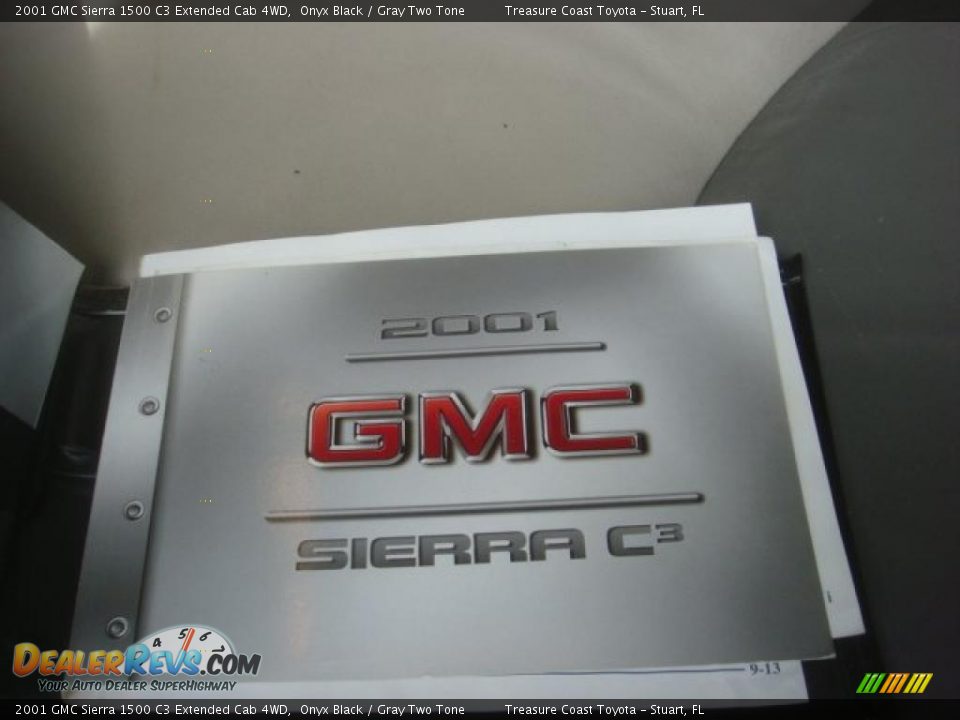 2001 GMC Sierra 1500 C3 Extended Cab 4WD Onyx Black / Gray Two Tone Photo #17
