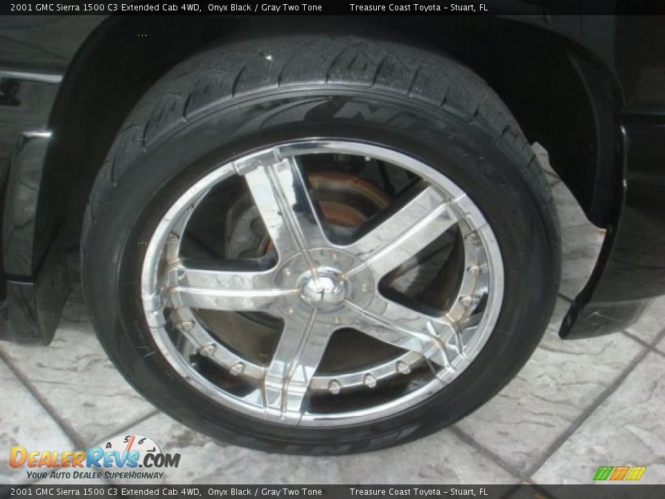 2001 GMC Sierra 1500 C3 Extended Cab 4WD Onyx Black / Gray Two Tone Photo #19