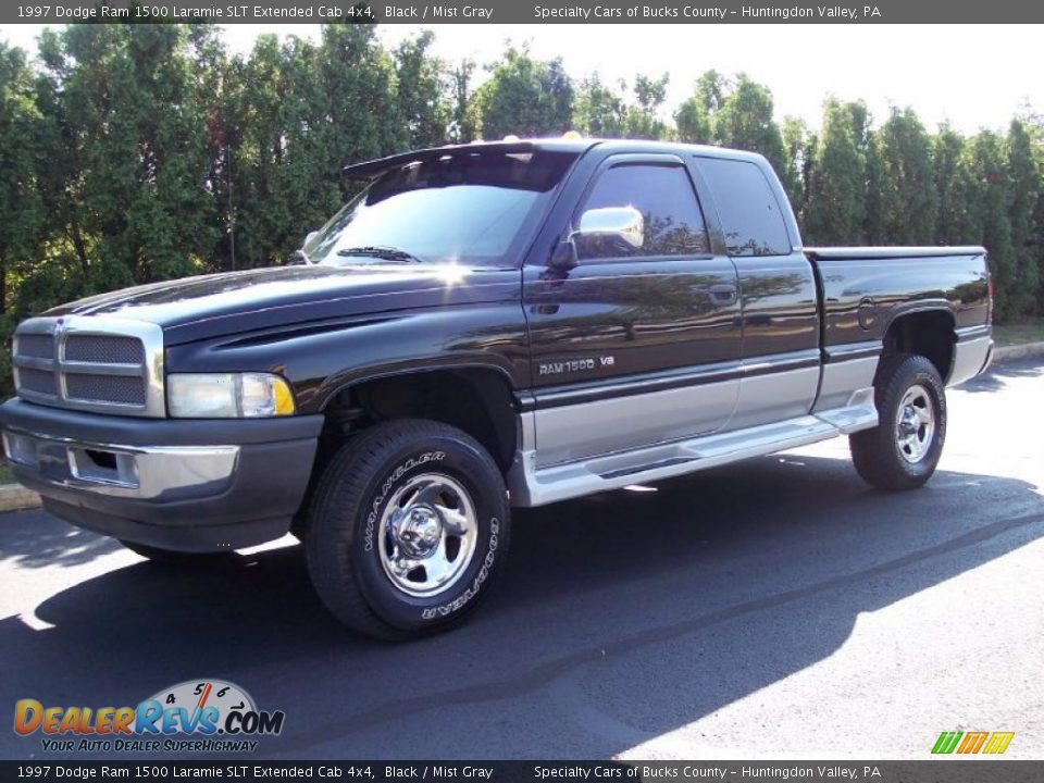 1997 Dodge Ram 1500 Laramie SLT Extended Cab 4x4 Black / Mist Gray Photo #12