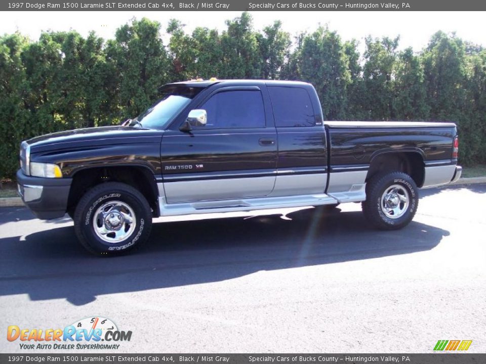 1997 Dodge Ram 1500 Laramie SLT Extended Cab 4x4 Black / Mist Gray Photo #14