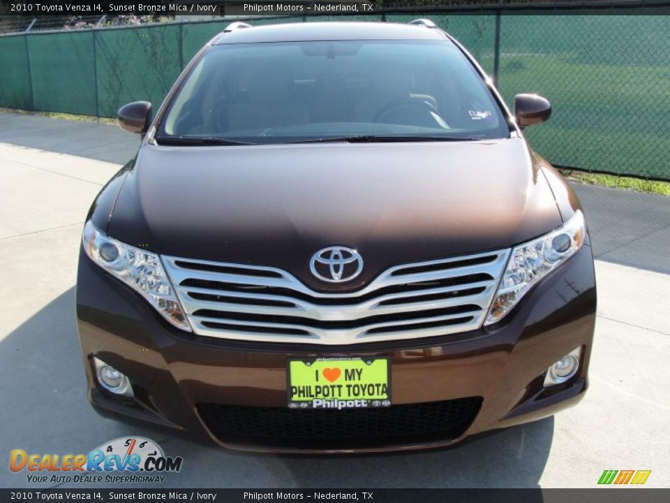 2010 Toyota Venza I4 Sunset Bronze Mica / Ivory Photo #8