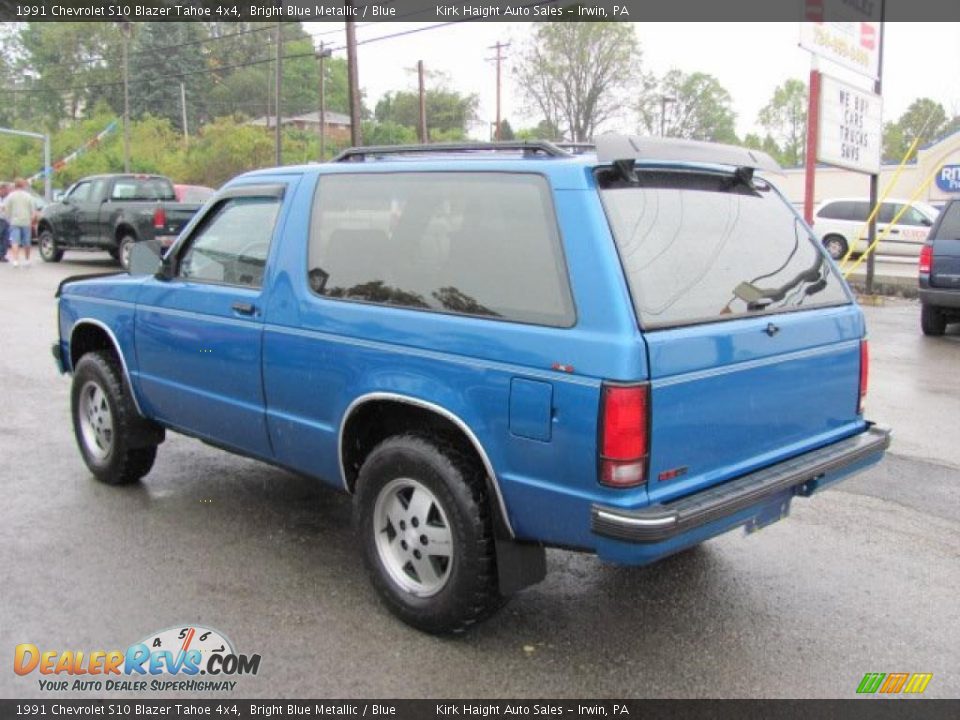 1991 Chevrolet S10 Blazer Tahoe 4x4 Bright Blue Metallic / Blue Photo #11