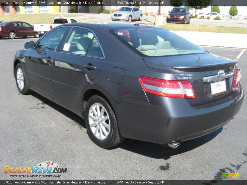 2011 Toyota Camry XLE V6 Magnetic Gray Metallic / Dark Charcoal Photo #4