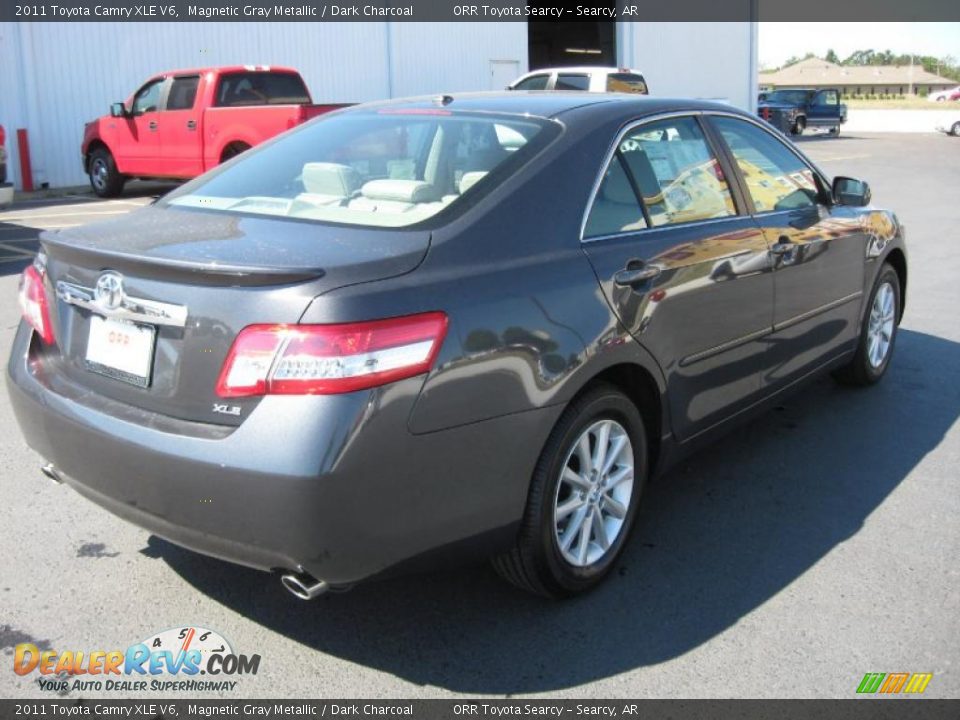 2011 Toyota Camry XLE V6 Magnetic Gray Metallic / Dark Charcoal Photo #6