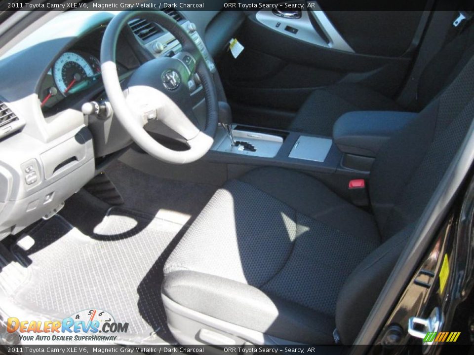 2011 Toyota Camry XLE V6 Magnetic Gray Metallic / Dark Charcoal Photo #9