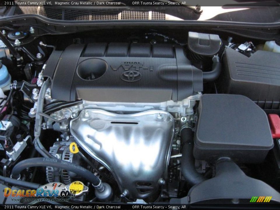 2011 Toyota Camry XLE V6 Magnetic Gray Metallic / Dark Charcoal Photo #13