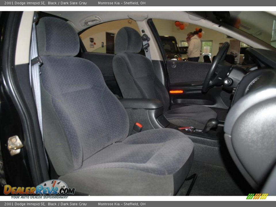 2001 Dodge Intrepid SE Black / Dark Slate Gray Photo #19