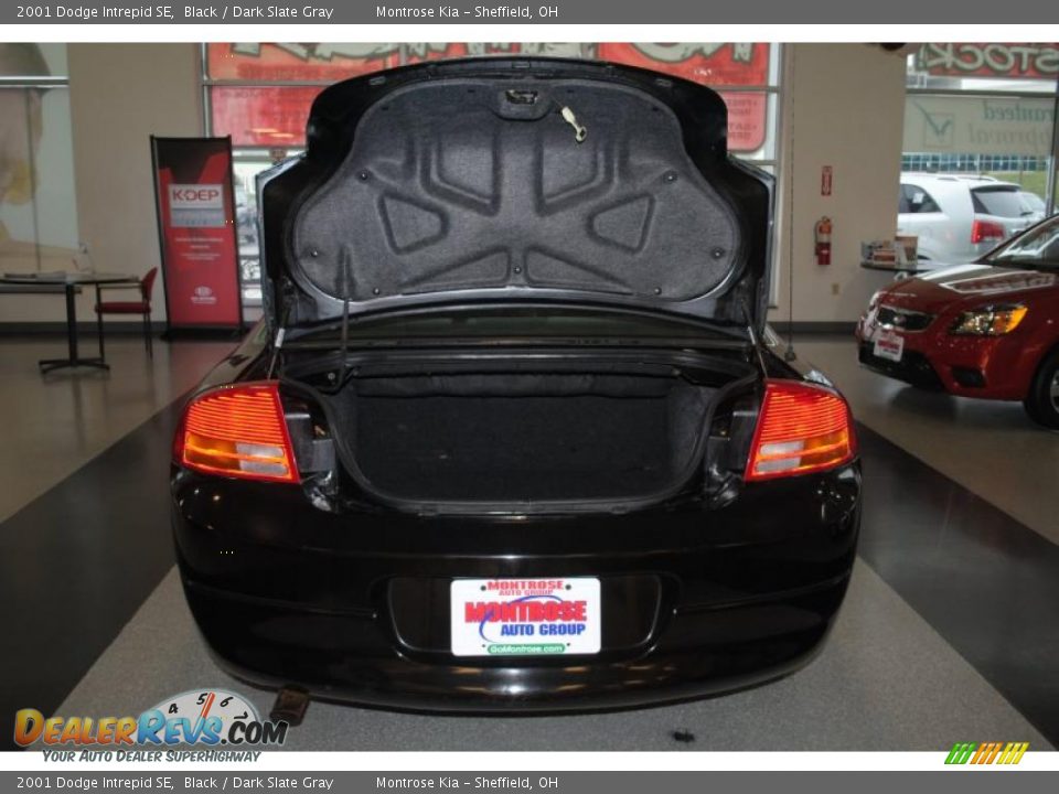 2001 Dodge Intrepid SE Black / Dark Slate Gray Photo #22