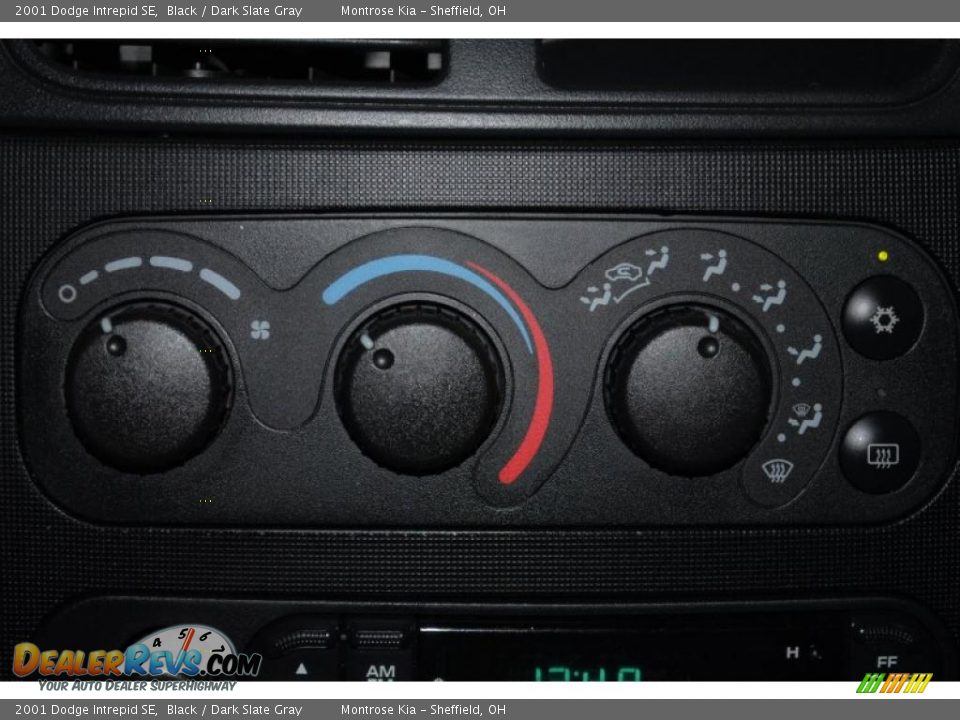 2001 Dodge Intrepid SE Black / Dark Slate Gray Photo #35