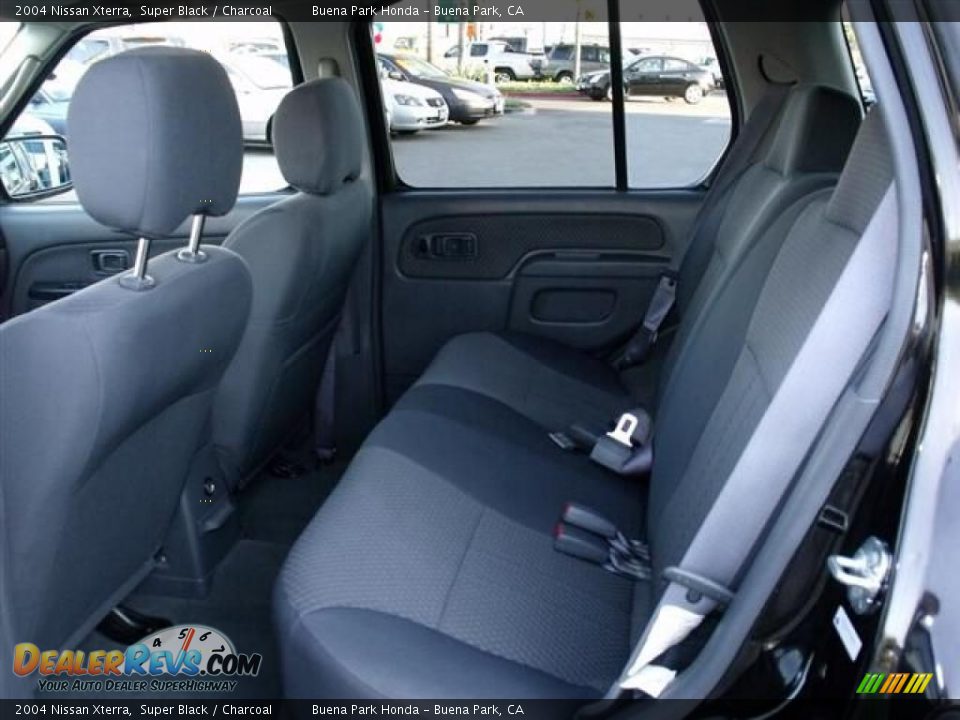 2004 Nissan Xterra Super Black / Charcoal Photo #16