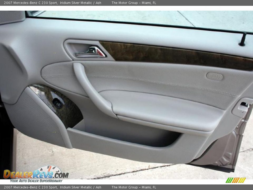 2007 Mercedes-Benz C 230 Sport Iridium Silver Metallic / Ash Photo #32