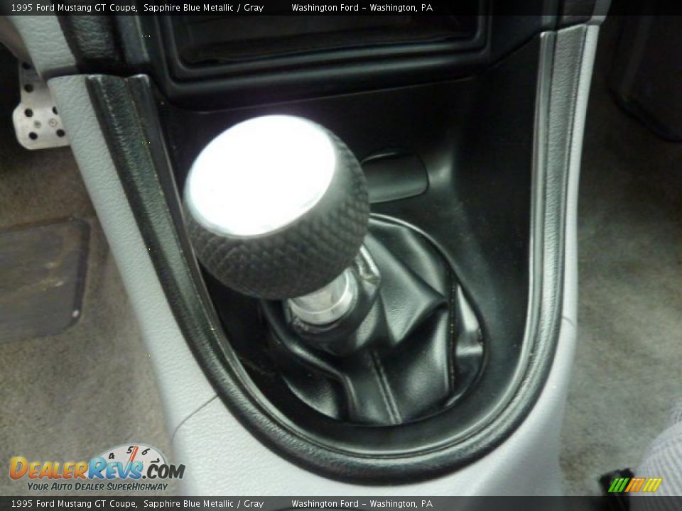 1995 Ford Mustang GT Coupe Sapphire Blue Metallic / Gray Photo #18
