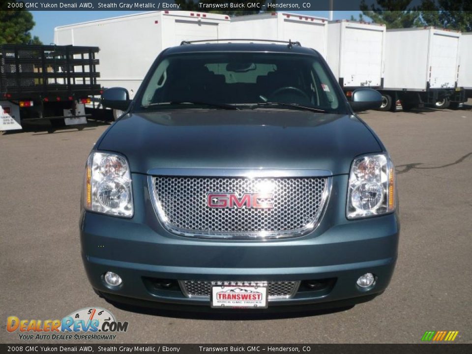 2008 GMC Yukon Denali AWD Stealth Gray Metallic / Ebony Photo #2