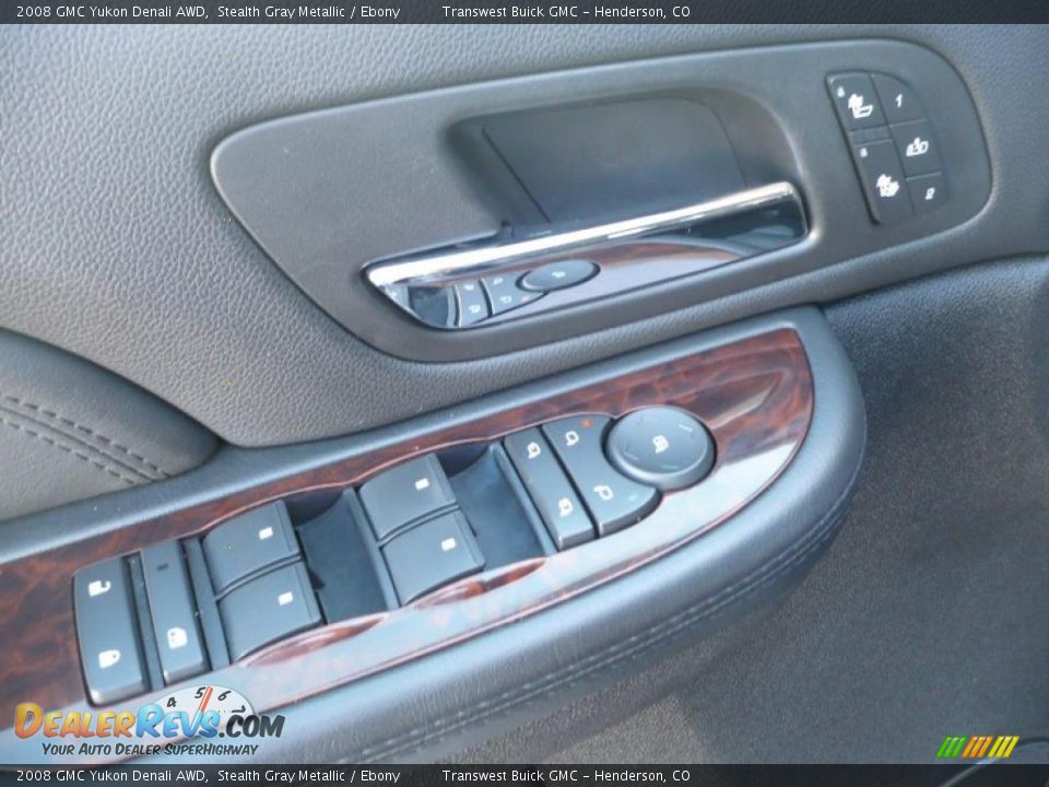 2008 GMC Yukon Denali AWD Stealth Gray Metallic / Ebony Photo #15