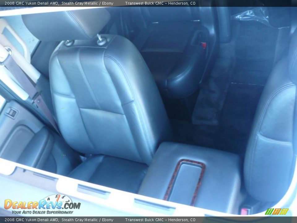 2008 GMC Yukon Denali AWD Stealth Gray Metallic / Ebony Photo #17