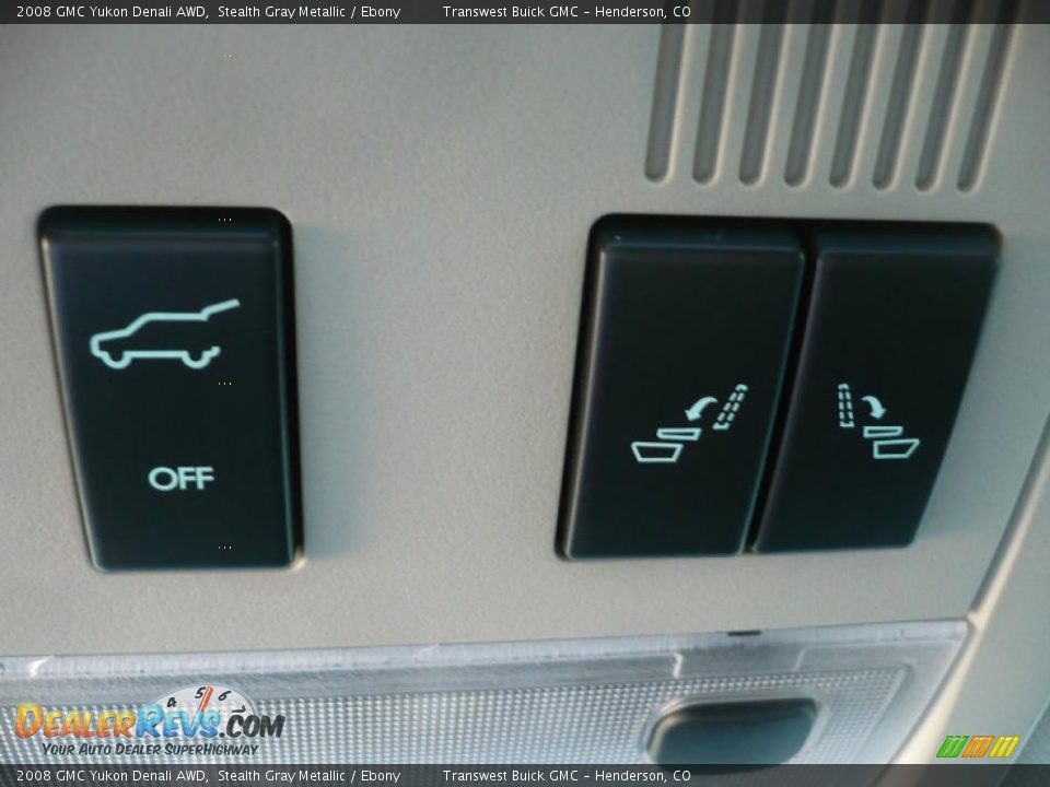 2008 GMC Yukon Denali AWD Stealth Gray Metallic / Ebony Photo #24