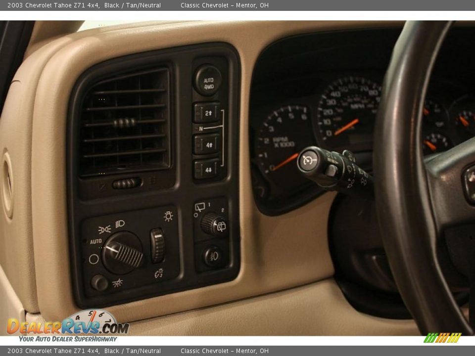 2003 Chevrolet Tahoe Z71 4x4 Black / Tan/Neutral Photo #9