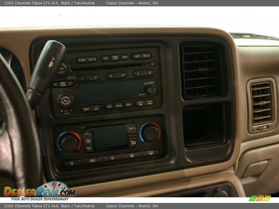 2003 Chevrolet Tahoe Z71 4x4 Black / Tan/Neutral Photo #16