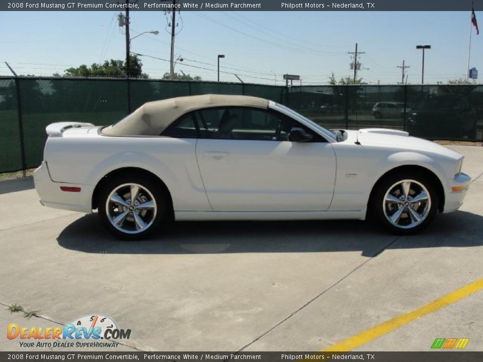 2008 Ford Mustang GT Premium Convertible Performance White / Medium Parchment Photo #2