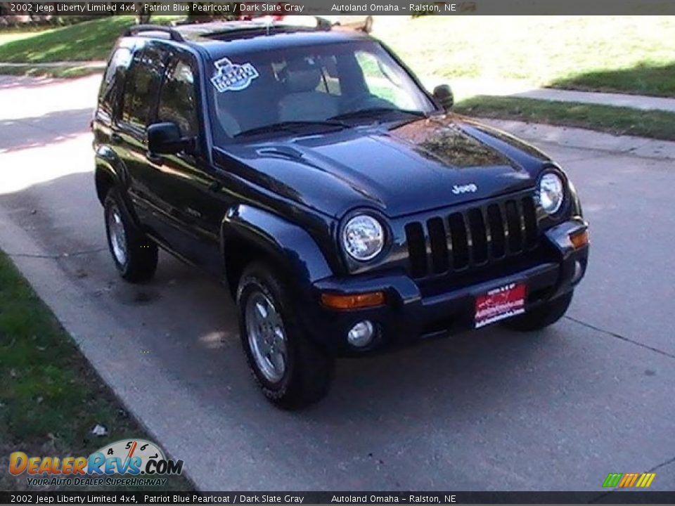 2002 Jeep Liberty Limited 4x4 Patriot Blue Pearlcoat / Dark Slate Gray Photo #5