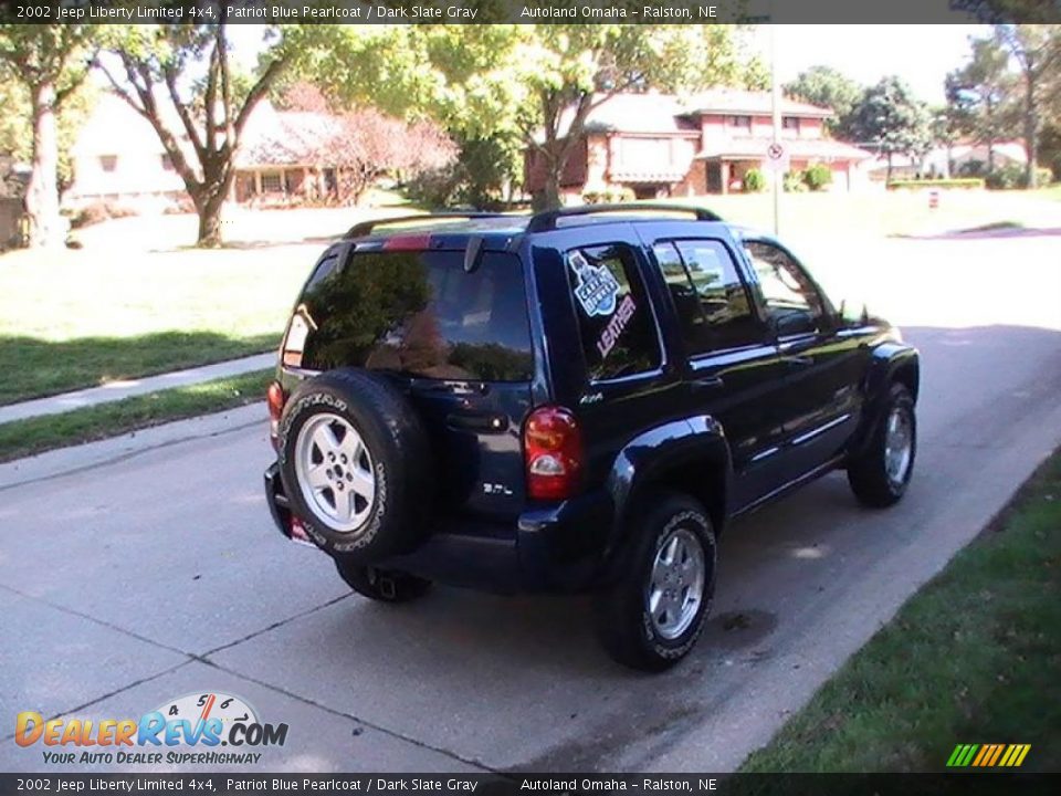 2002 Jeep Liberty Limited 4x4 Patriot Blue Pearlcoat / Dark Slate Gray Photo #7