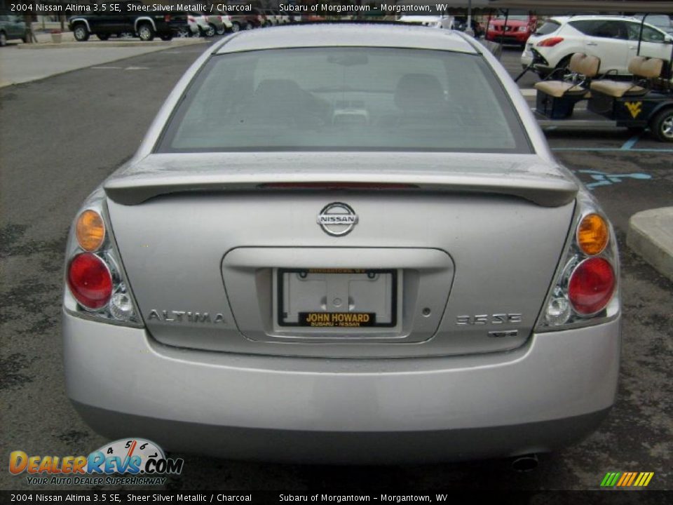 2004 Nissan Altima 3.5 SE Sheer Silver Metallic / Charcoal Photo #4