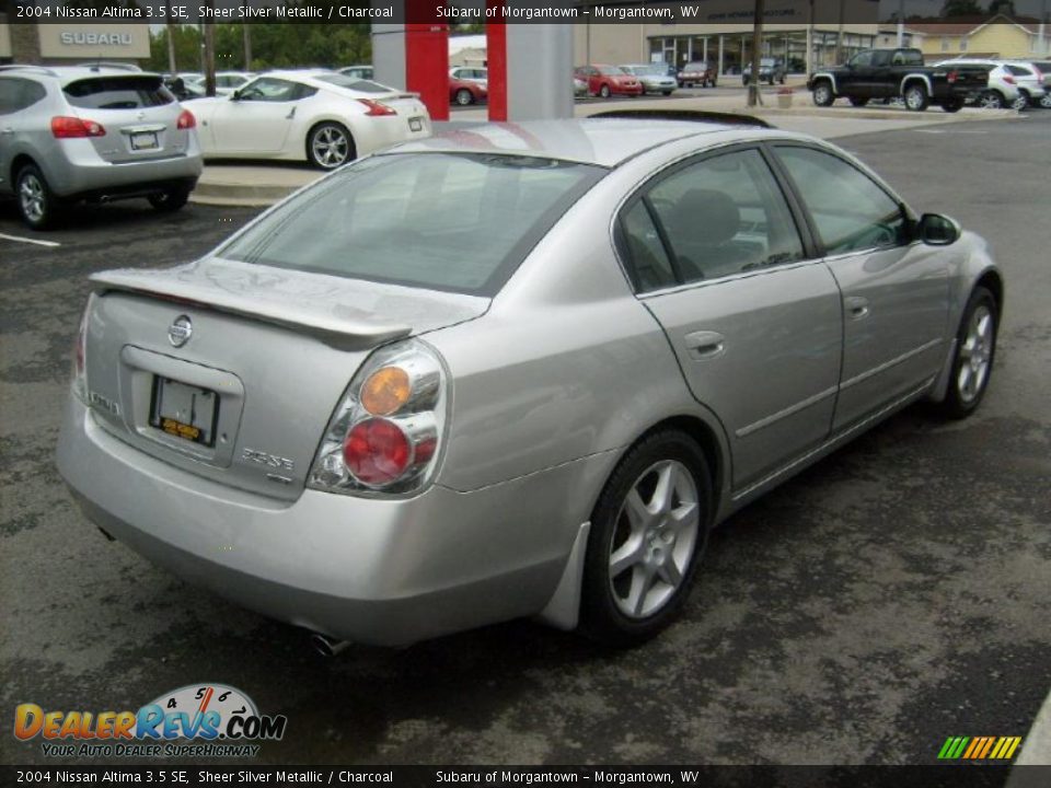 2004 Nissan Altima 3.5 SE Sheer Silver Metallic / Charcoal Photo #5