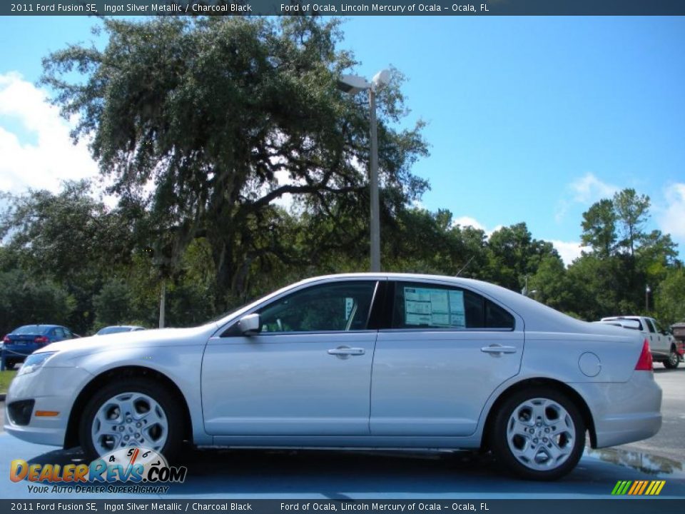 2011 Ford Fusion SE Ingot Silver Metallic / Charcoal Black Photo #2