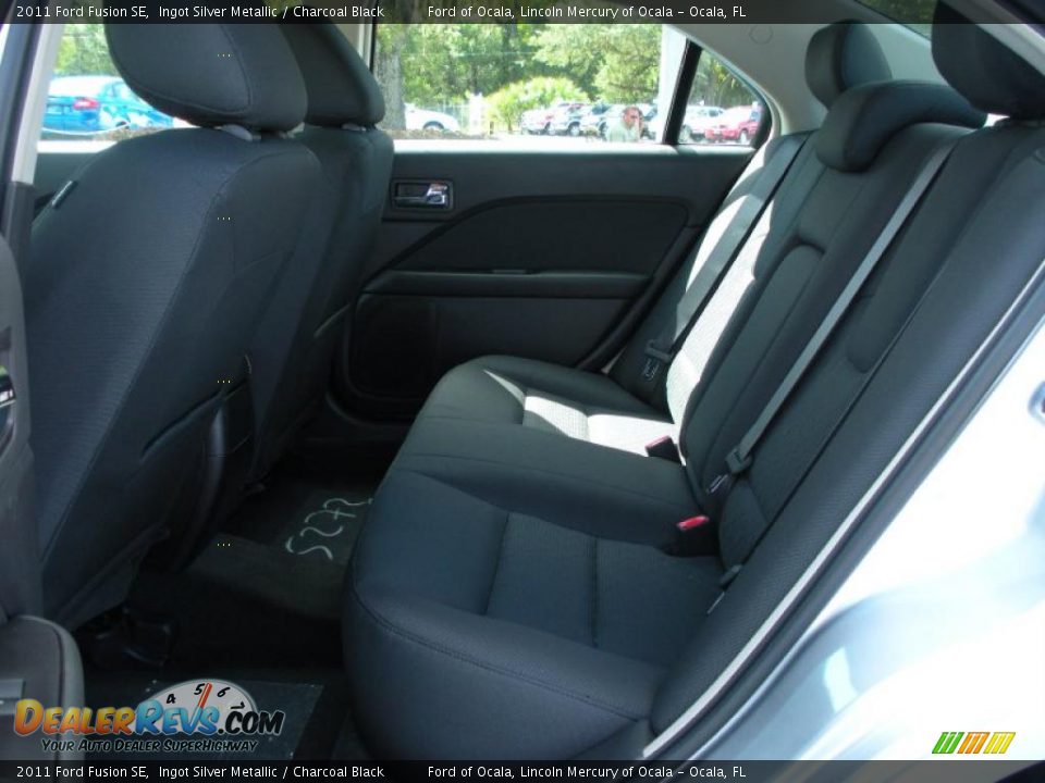 2011 Ford Fusion SE Ingot Silver Metallic / Charcoal Black Photo #6
