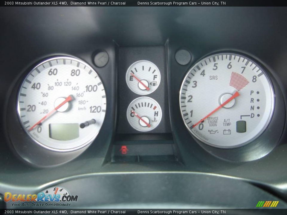 2003 Mitsubishi Outlander XLS 4WD Diamond White Pearl / Charcoal Photo #8