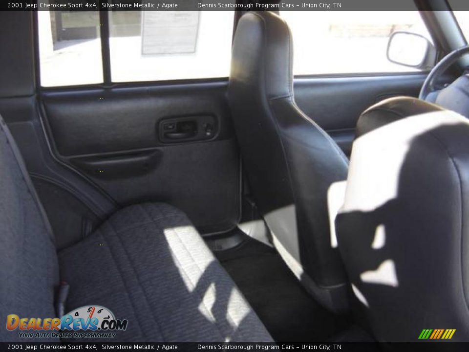 2001 Jeep Cherokee Sport 4x4 Silverstone Metallic / Agate Photo #9