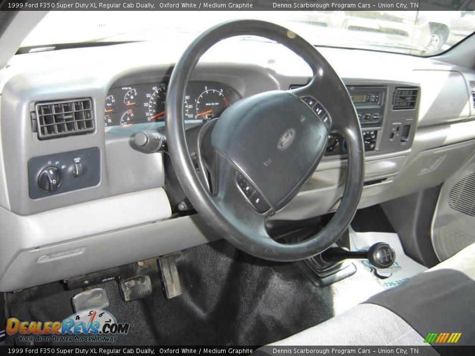 1999 Ford F350 Super Duty XL Regular Cab Dually Oxford White / Medium Graphite Photo #11