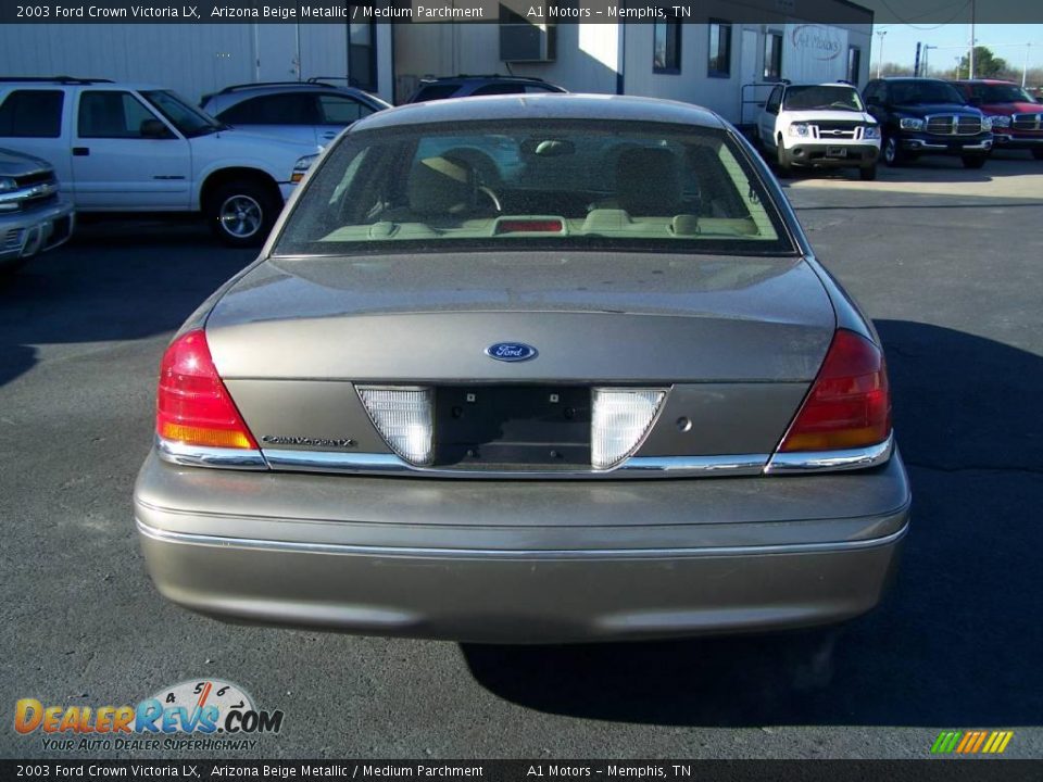 2003 Ford Crown Victoria LX Arizona Beige Metallic / Medium Parchment Photo #4