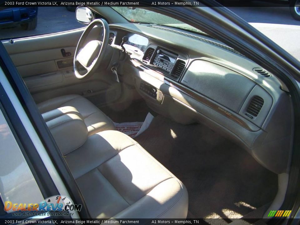 2003 Ford Crown Victoria LX Arizona Beige Metallic / Medium Parchment Photo #5