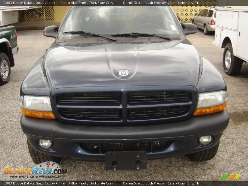 2003 Dodge Dakota Quad Cab 4x4 Patriot Blue Pearl / Dark Slate Gray Photo #2