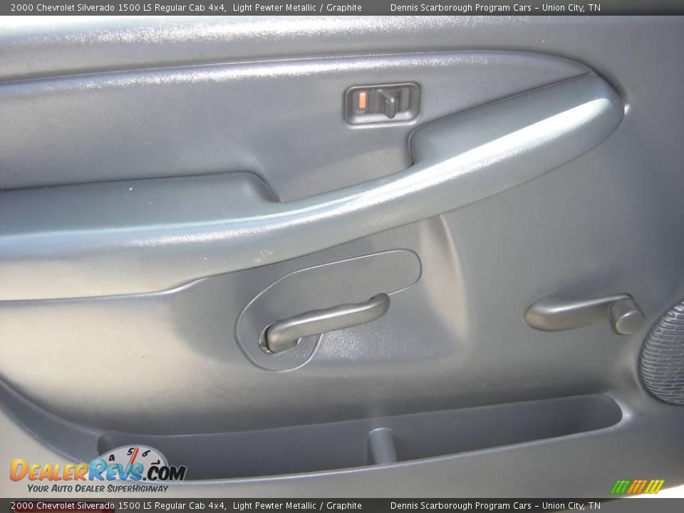 2000 Chevrolet Silverado 1500 LS Regular Cab 4x4 Light Pewter Metallic / Graphite Photo #7