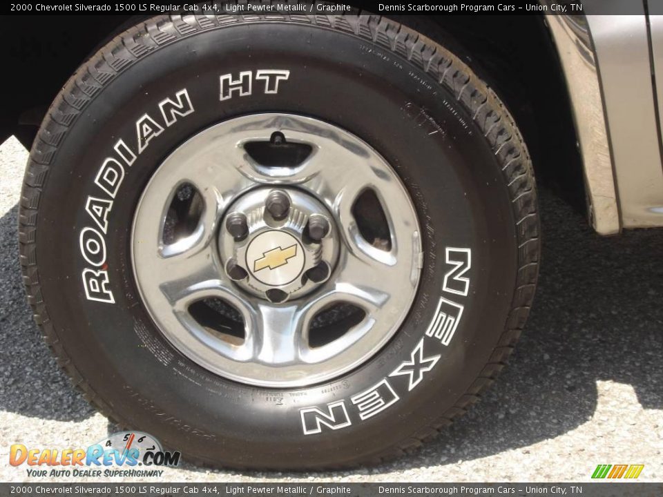 2000 Chevrolet Silverado 1500 LS Regular Cab 4x4 Light Pewter Metallic / Graphite Photo #9