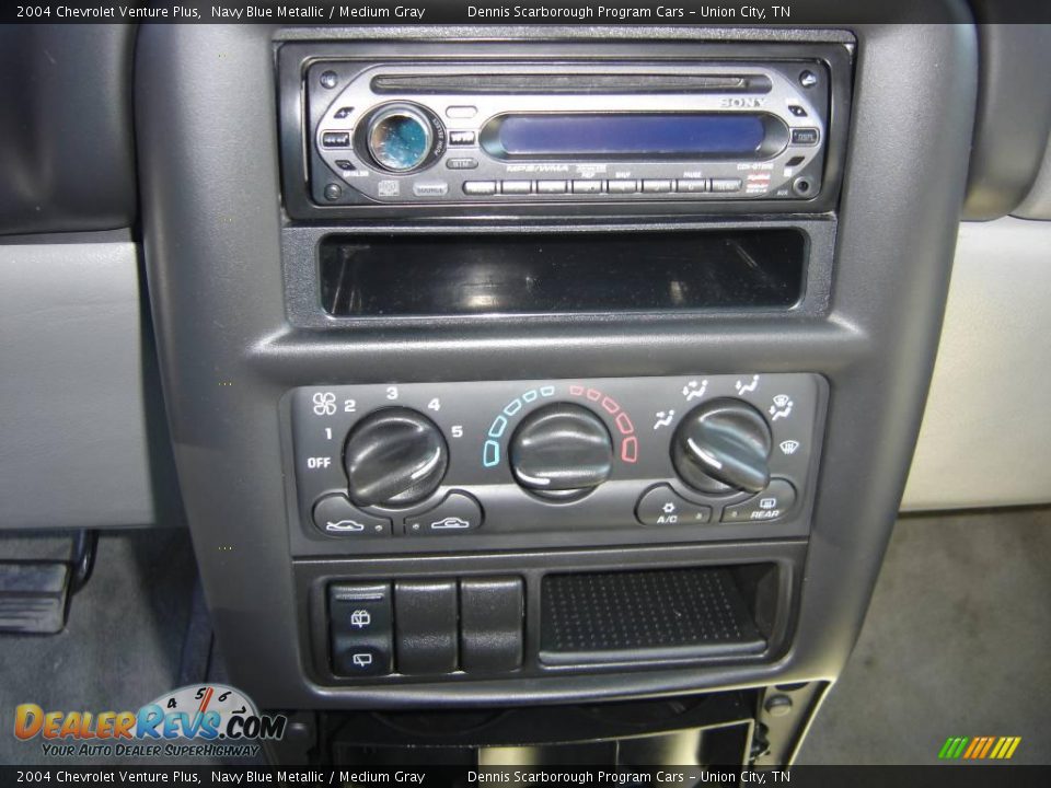 2004 Chevrolet Venture Plus Navy Blue Metallic / Medium Gray Photo #9