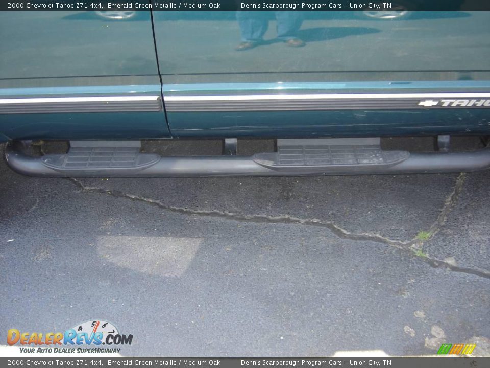 2000 Chevrolet Tahoe Z71 4x4 Emerald Green Metallic / Medium Oak Photo #8