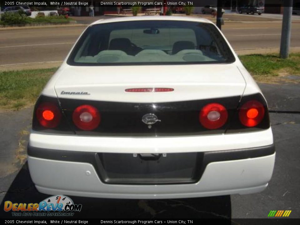 2005 Chevrolet Impala White / Neutral Beige Photo #3