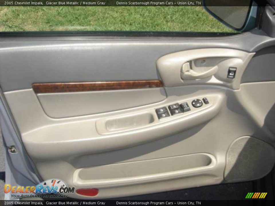 2005 Chevrolet Impala Glacier Blue Metallic / Medium Gray Photo #4