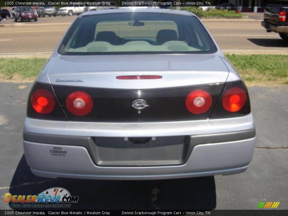 2005 Chevrolet Impala Glacier Blue Metallic / Medium Gray Photo #8