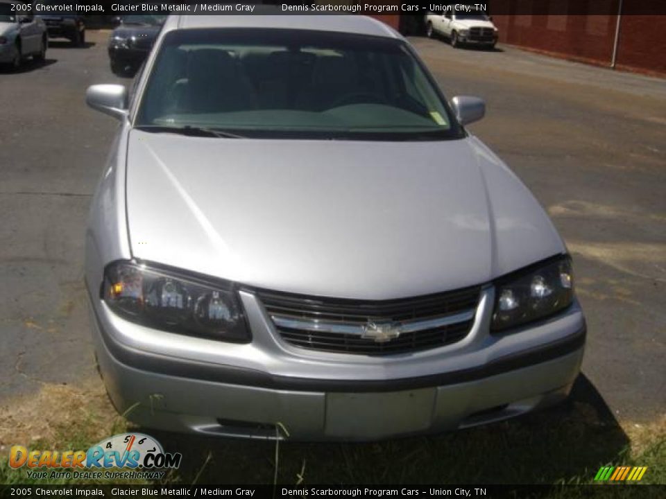 2005 Chevrolet Impala Glacier Blue Metallic / Medium Gray Photo #9