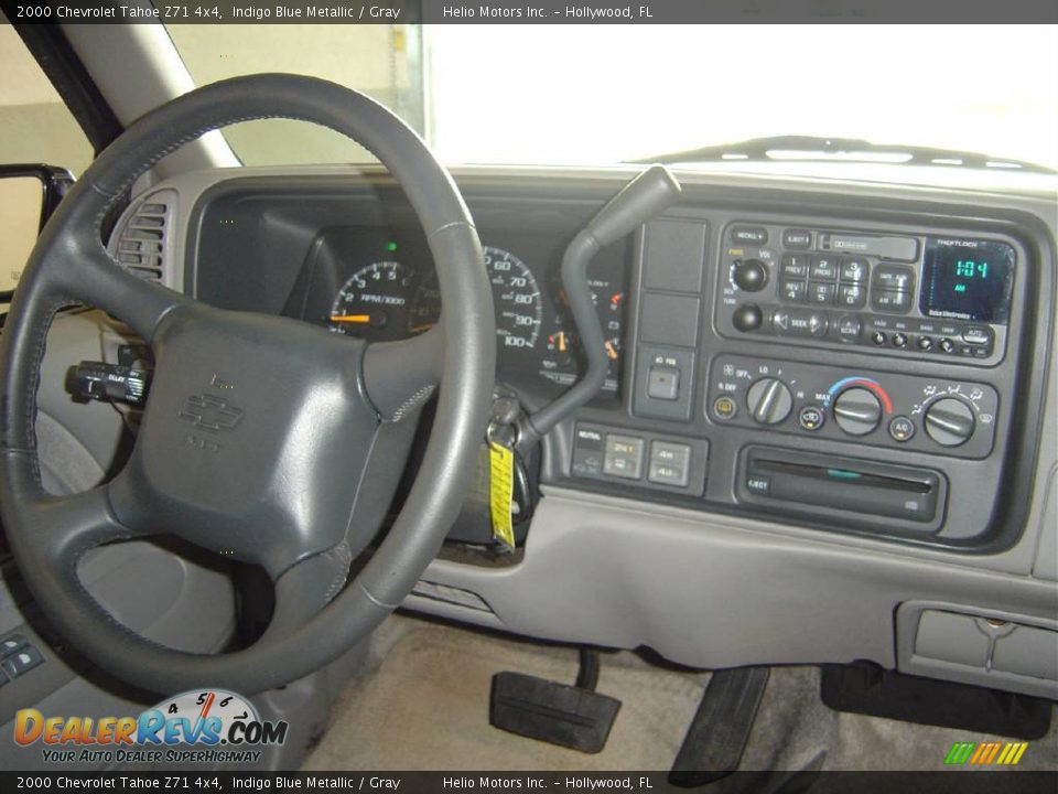 2000 Chevrolet Tahoe Z71 4x4 Indigo Blue Metallic / Gray Photo #21