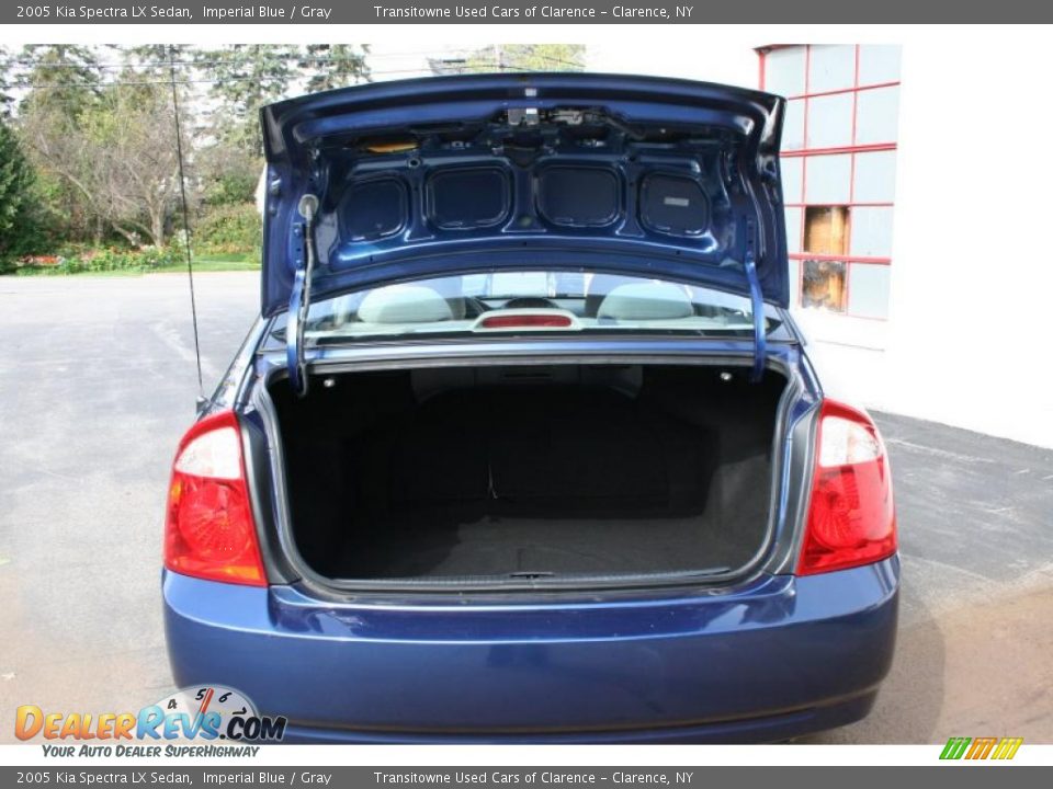 2005 Kia Spectra LX Sedan Imperial Blue / Gray Photo #12