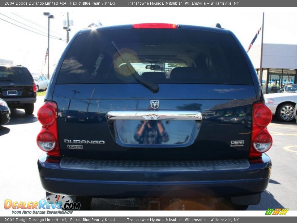 2004 Dodge Durango Limited 4x4 Patriot Blue Pearl / Khaki Photo #12